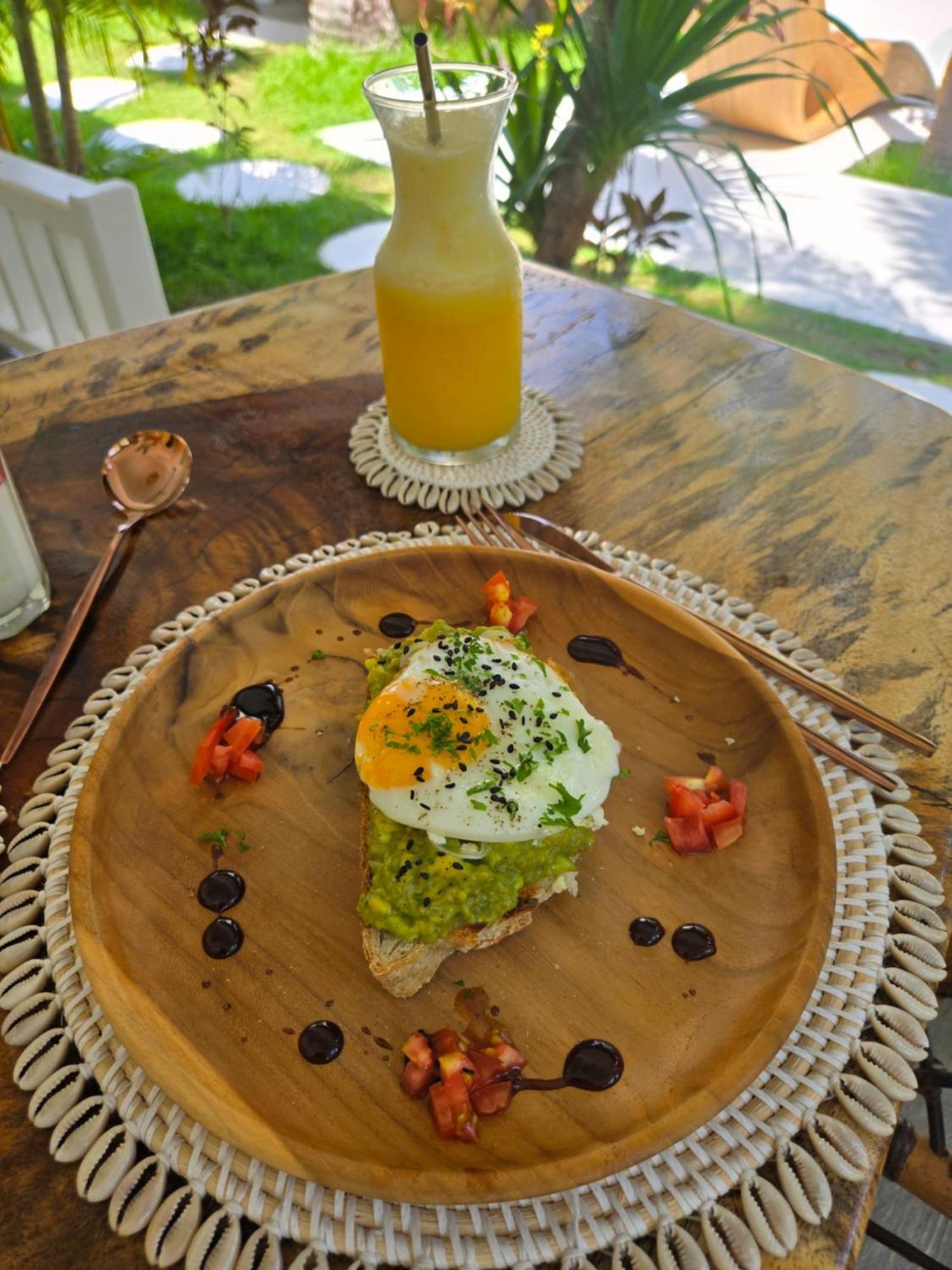 Hotel Les Sables Blancs - Adults Only - Gili Air Exterior photo